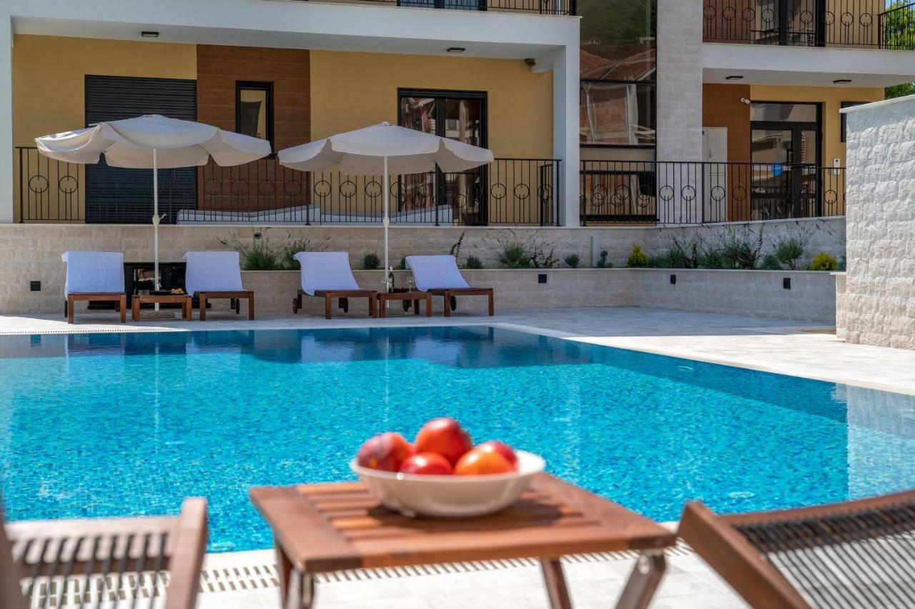 Sealine Apartments A1 Tivat Luaran gambar